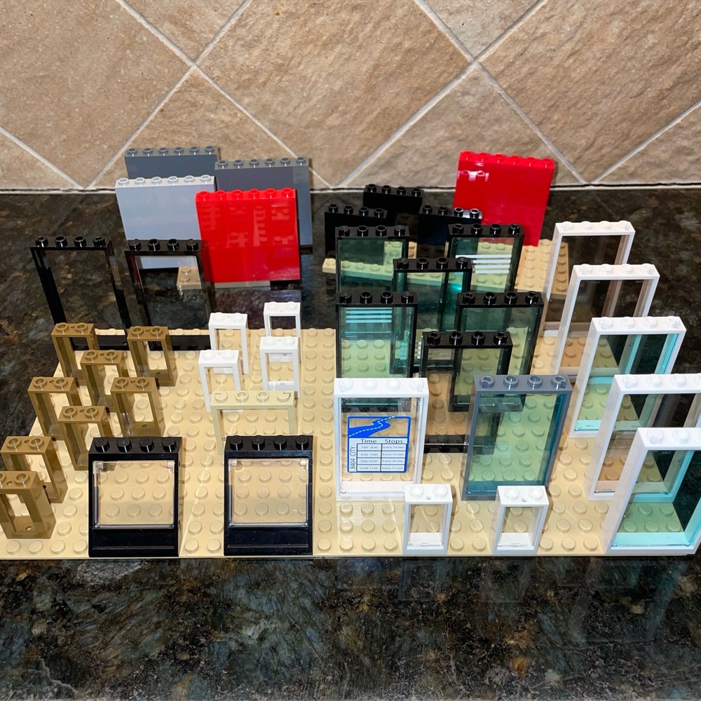 UPDATED: LEGO Window / Door Frame / Building Panel Assortment —46 pieces